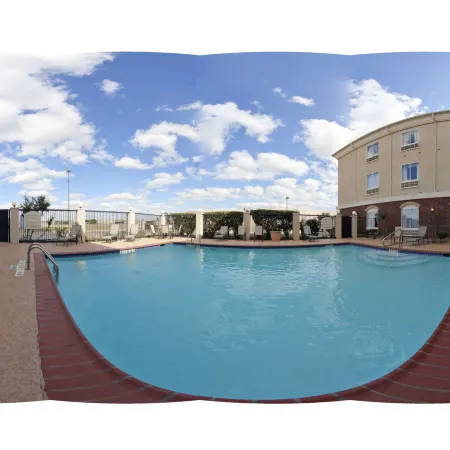 Holiday Inn Express & Suites ABILENE by IHG