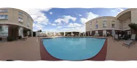 Holiday Inn Express & Suites ABILENE by IHG - プール