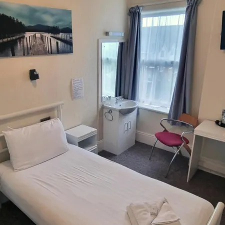 Medehamstede Hotel Отели в г. Шанклин