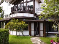 R&J Guesthouse Hotels near Wanglongpi