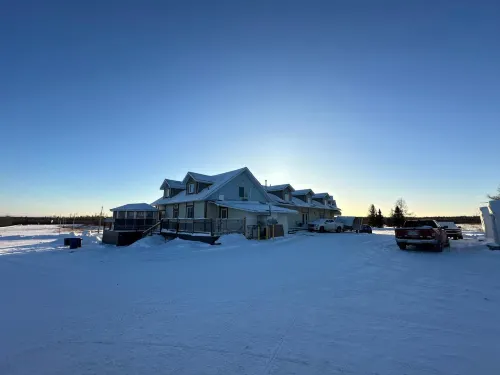 North Adventure Inn Hotels in Cochrane