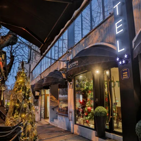 Hotel Botanica Отели рядом с достопримечательностью «Палилула»