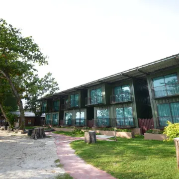 Delta Chenang Resort