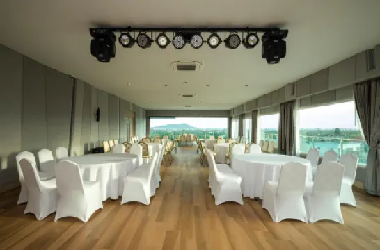 Benjaphorn Grandview Hotel Отели в г. Сонгкхла