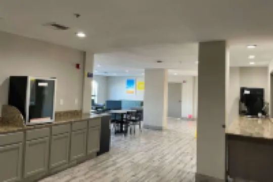 Days Inn by Wyndham Dallas Garland West