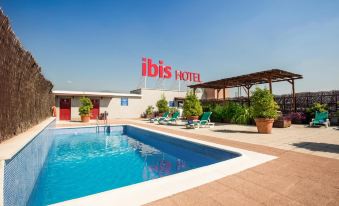 Ibis Granada