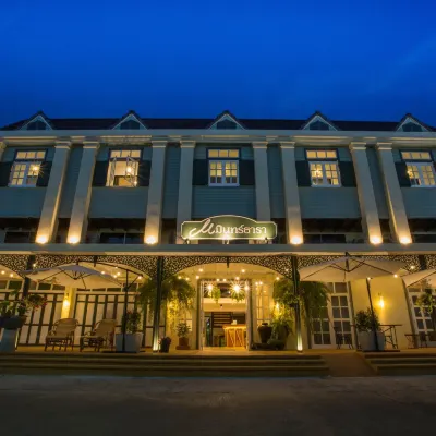 Mintara Hotel Отели рядом с достопримечательностью «Храм Мингуан»