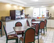 Rodeway Inn - Frühstück