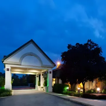 Ramada by Wyndham Beaver Falls