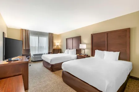 Comfort Inn & Suites Grinnell Near I-80