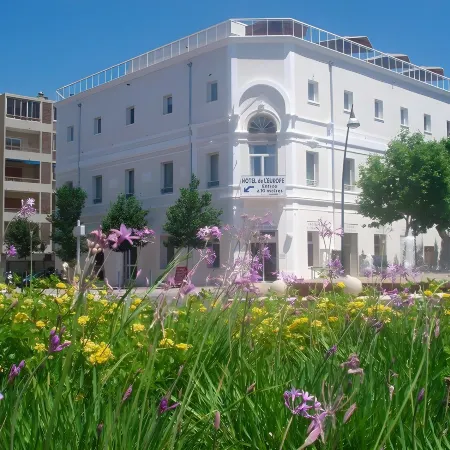 Ibis Styles Hyères Rooftop & Spa