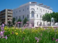 Ibis Styles Hyères Rooftop & Spa Hotels in Hyeres