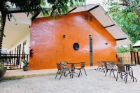 The Cozy Hotel(โรงเเรม เดอะโคซี่ เพชรบุรี)