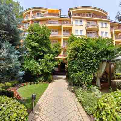 Aparthouse Borovo Near Bulgaria Mall, Free Street Parking Hotel Exterior