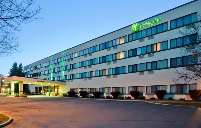 Holiday Inn Express BIG RAPIDS by IHG