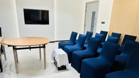 Zibe Luxe Kakinada by GRT Hotels Отели в г. Какинада