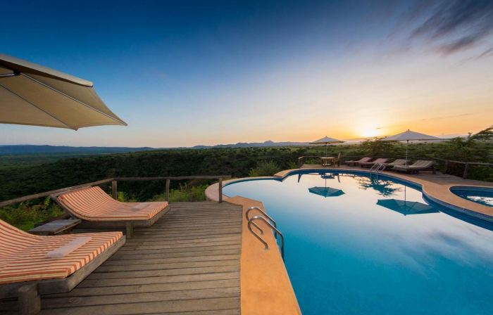 Escarpment Luxury Lodge Manyara