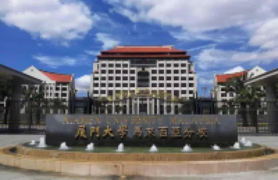 KLIA Travel Homestay - 3R 2B - Wifi & Netflix