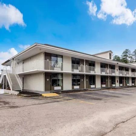 Motel 6 Lagrange, GA