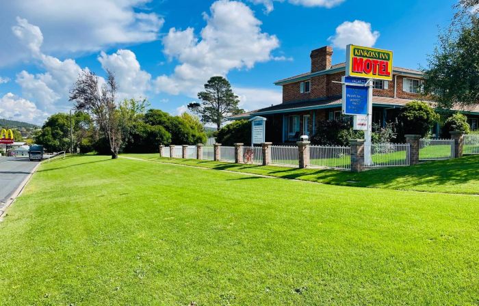Kinross Inn