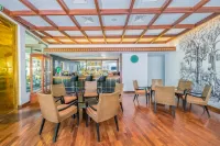 Earl's Regent Hotel - bar