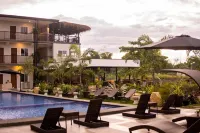 Bayview Garden Resort - Pools