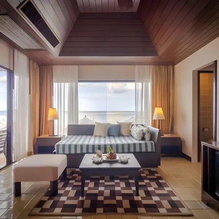 Impiana Beach Front Resort Chaweng Noi, Koh Samui