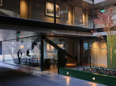 Ebb-Dunedin Отели рядом с достопримечательностью «The Octagon»