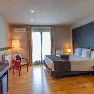 Hotel Bernat de So Rooms