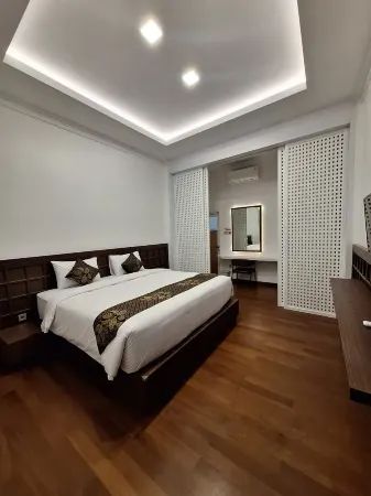 Ar Raudhah Hotel Syariah Отели в г. Aur Birugo Tigo Baleh