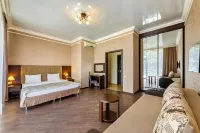 Mari Hotel