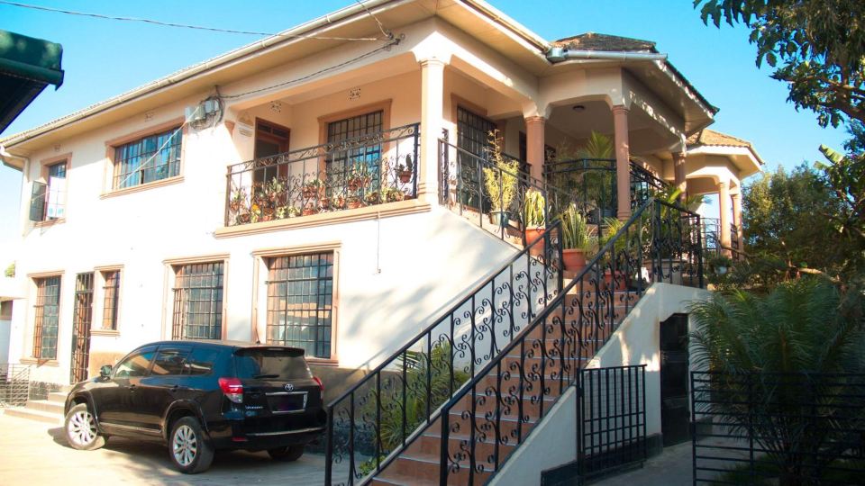Mina Chai House Bnb