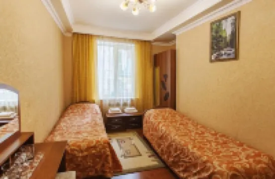 Kristall Hotel