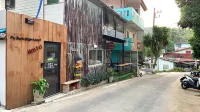 My Bunk Hostel