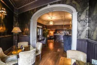 Cbh Hardwick Hall Hotel - Bares