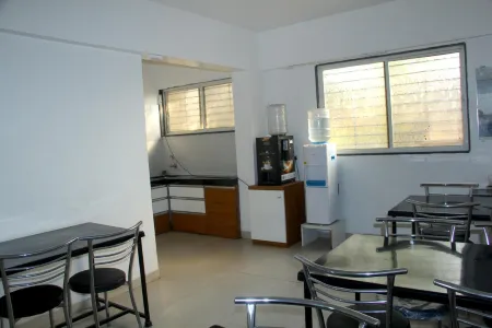 Ambai Executive Lodge