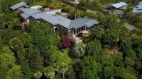 Stone Store Lodge