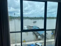 Waterfront HomeStay Hotels in Bintulu