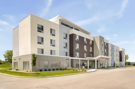 TownePlace Suites Crown Point Отели в г. Сидар Лейк