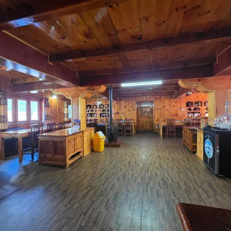 Mountain View Lodge - 1 Minute from Lukla Airport