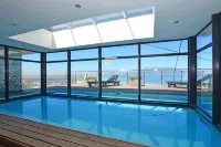 Aquarius Luxury Suites Hotels in Bloubergstrand