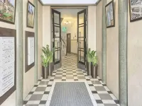 دانيل جريفين أبارتهوتل  باي أرتيري هوتلز Hotels near المدينة القديمة