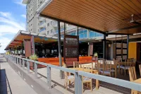 Darwin Waterfront Apartments - Condos
