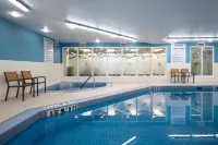 Holiday Inn & Suites WINNIPEG-DOWNTOWN by IHG - Swimmingpools