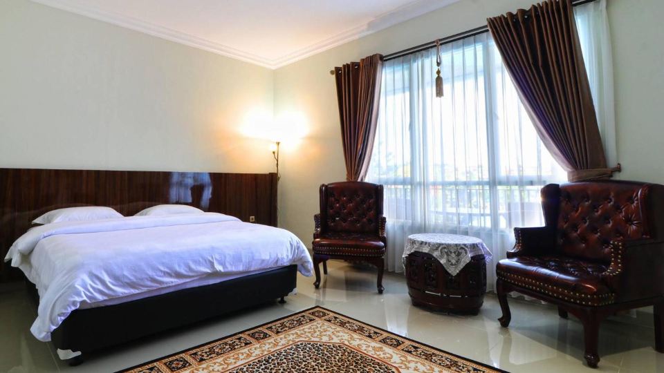 Aries Biru Hotel and Villa