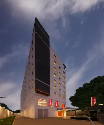 宜必思哥印拜陀中心酒店 - 早餐