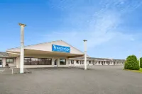 Travelodge by Wyndham Grand Fall Hotel di 