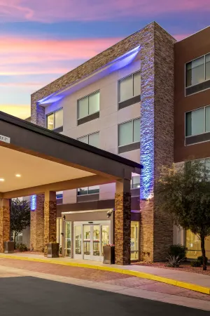 Holiday Inn Express & Suites PHOENIX WEST - TOLLESON by IHG
