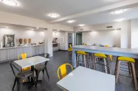 Microtel Inn & Suites by Wyndham Bossier City Hotel di Bossier Parish