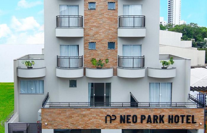 Neo Park Hotel